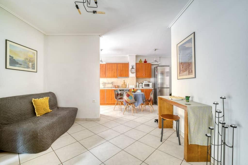 أثينا Spacious Family Flat Near Parthenon Free Parking المظهر الخارجي الصورة