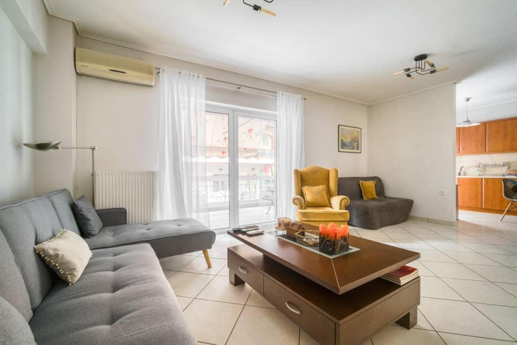 أثينا Spacious Family Flat Near Parthenon Free Parking المظهر الخارجي الصورة